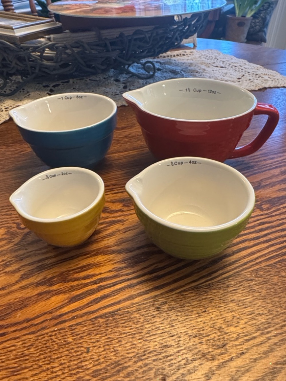 Multicolor Ceramic Stackable colorful Measuring Bowl Set with Pour Spouts